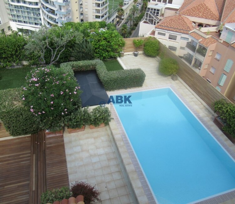 RENTAL - 5-ROOM APARTMENT WITH PRIVATE POOL