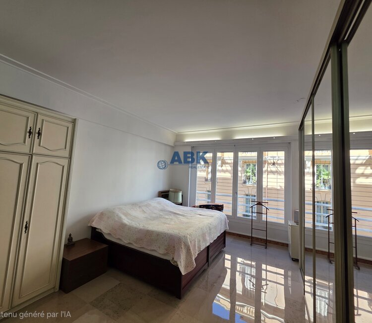 VICTORIA PALACE - 2 PIECES A RENOVER